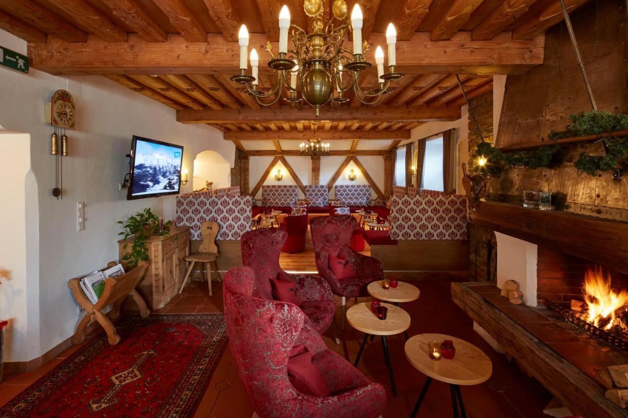 Hotel Schwarzer Adler Наудерс Екстер'єр фото